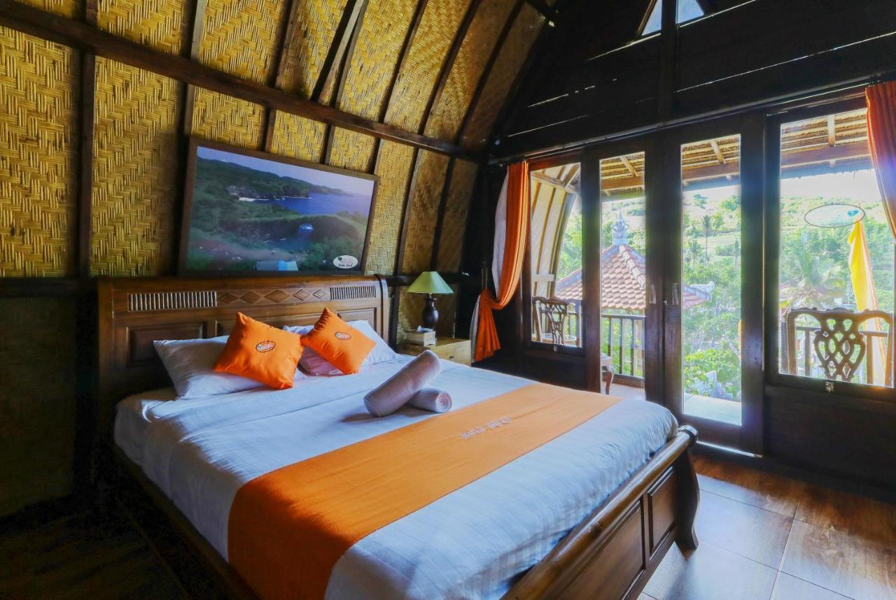 Holy Hills Bungalow Nusa Penida Batumadeg Exterior photo