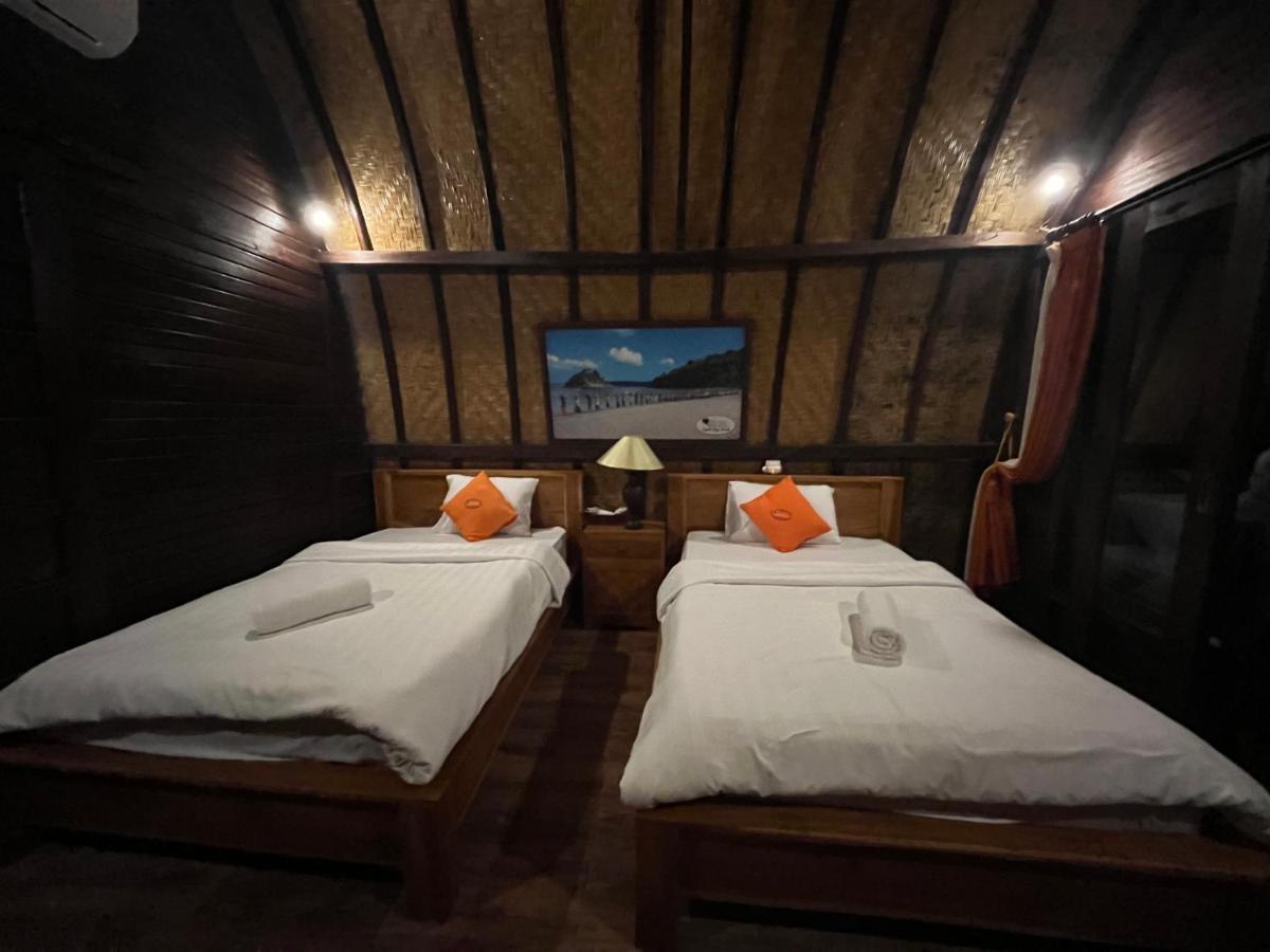Holy Hills Bungalow Nusa Penida Batumadeg Exterior photo