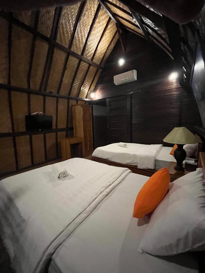 Holy Hills Bungalow Nusa Penida Batumadeg Exterior photo