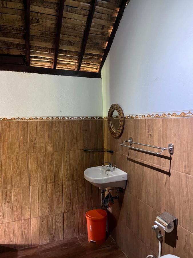 Holy Hills Bungalow Nusa Penida Batumadeg Exterior photo