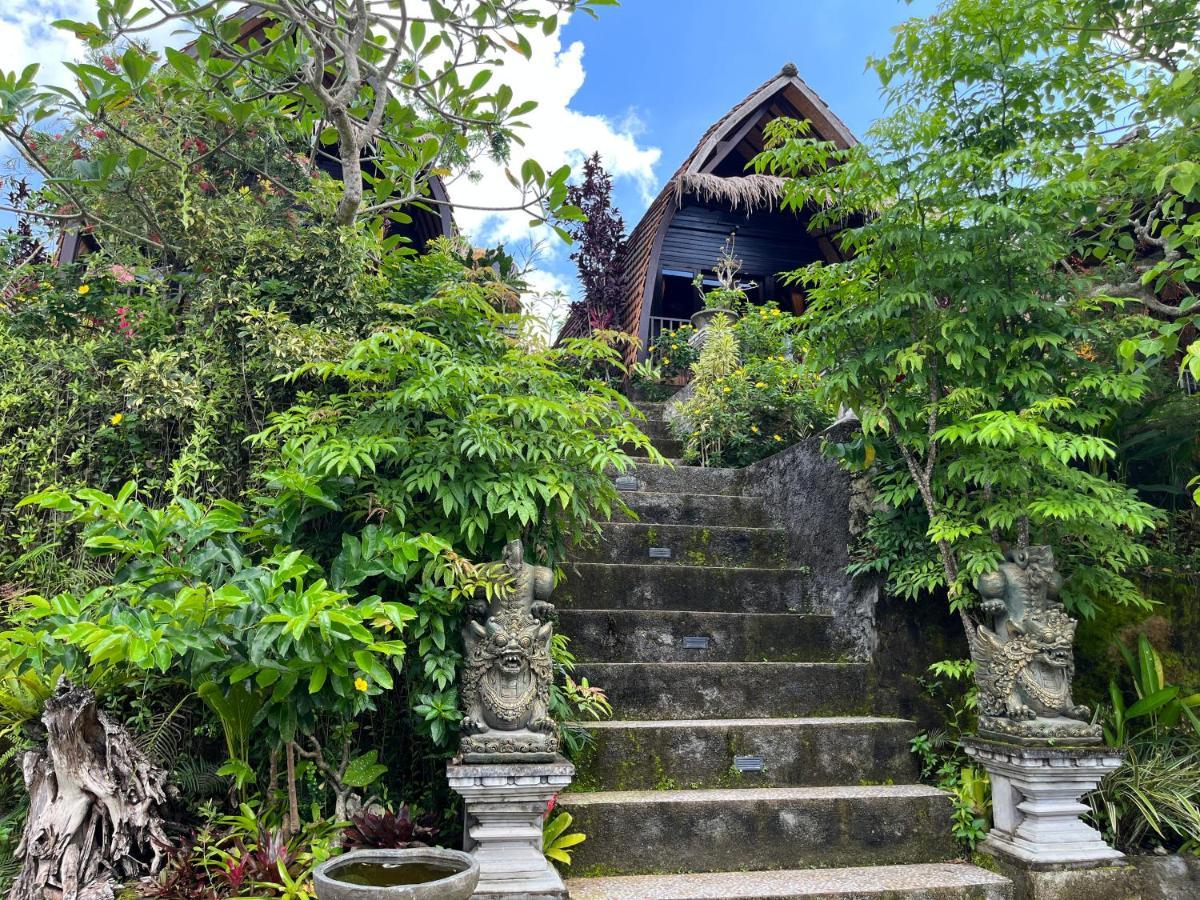 Holy Hills Bungalow Nusa Penida Batumadeg Exterior photo